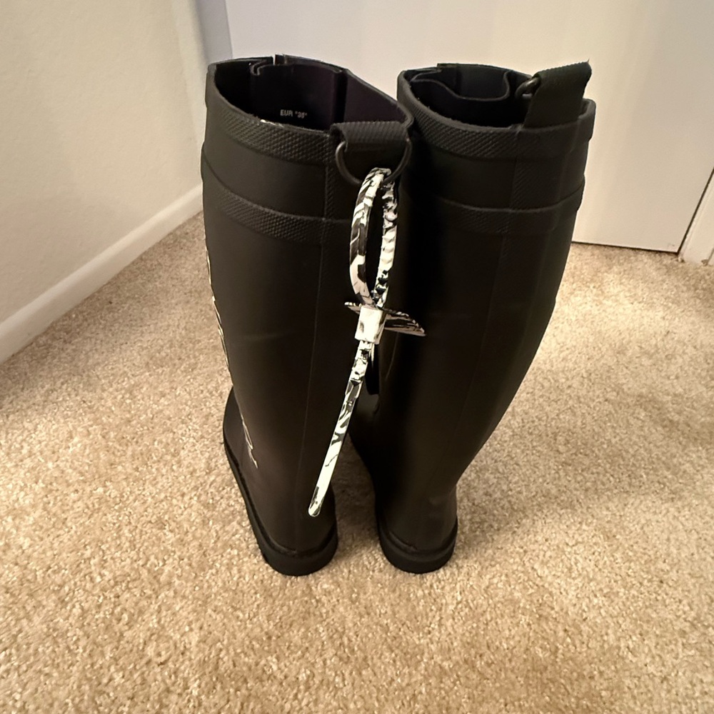 Off-White Black Winter & Rain Boots - Picture 2 of 6
